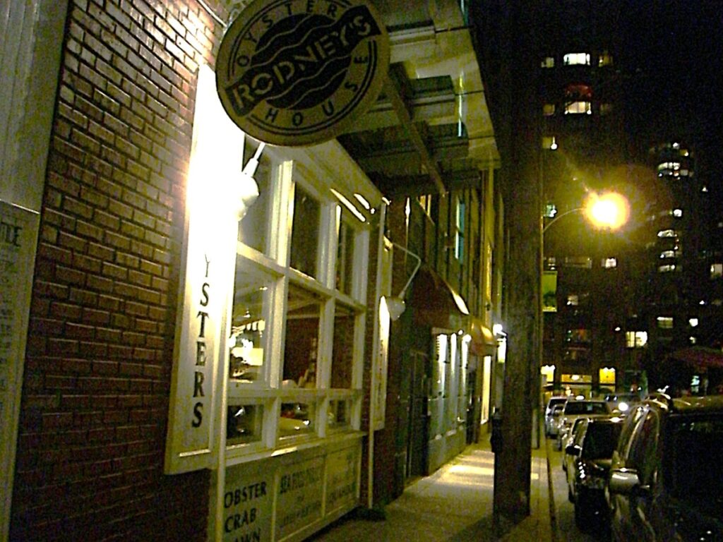 バンクーバーのオイスターバーRodney's Oyster House外観
